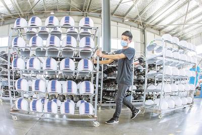 陽新做大做強(qiáng)工業(yè)園區(qū)